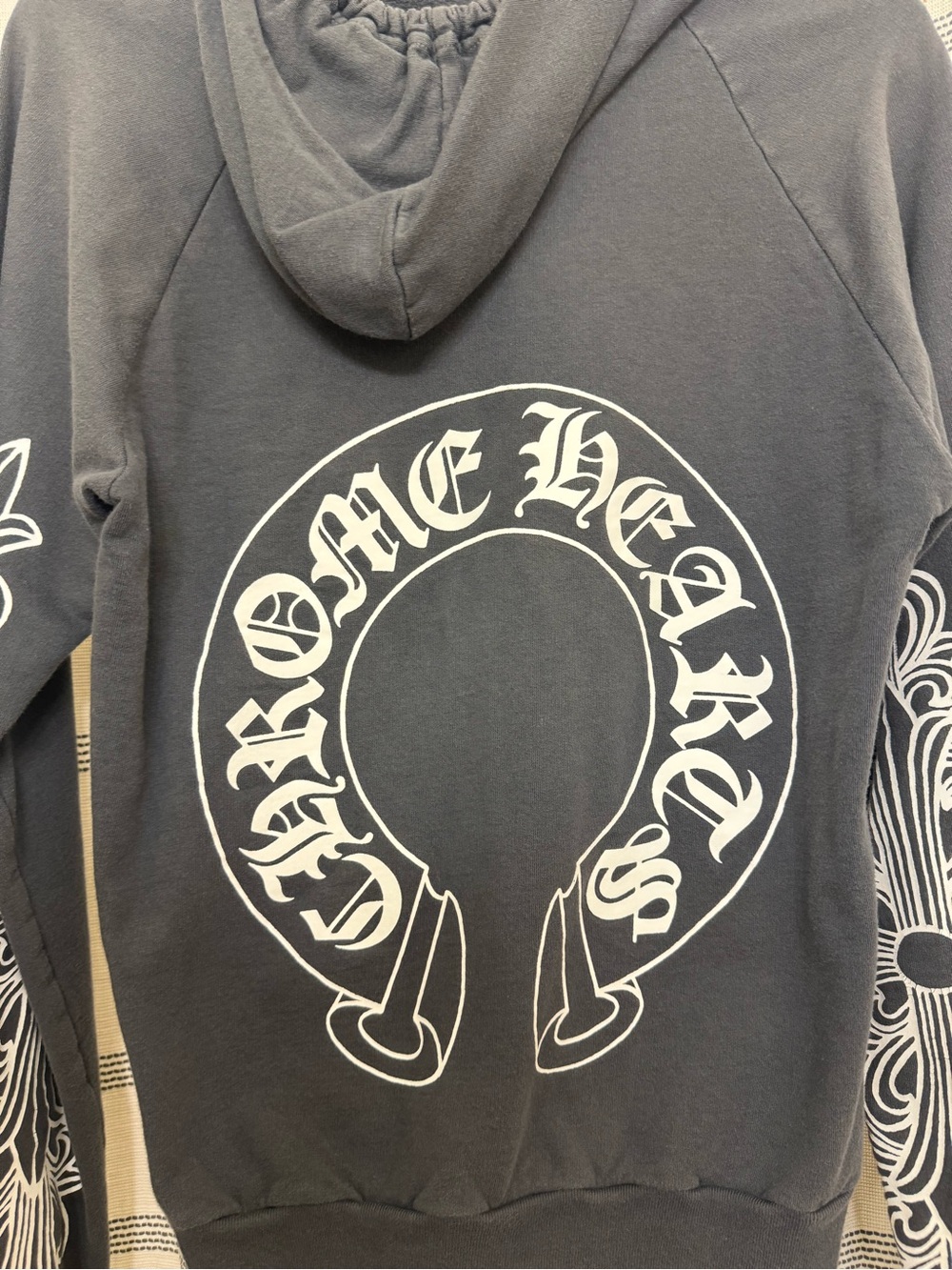 Vintage Chrome Hearts Gray Zip-Up Hoodie with Silver Hardware (great condition) - Picture 6 of 6